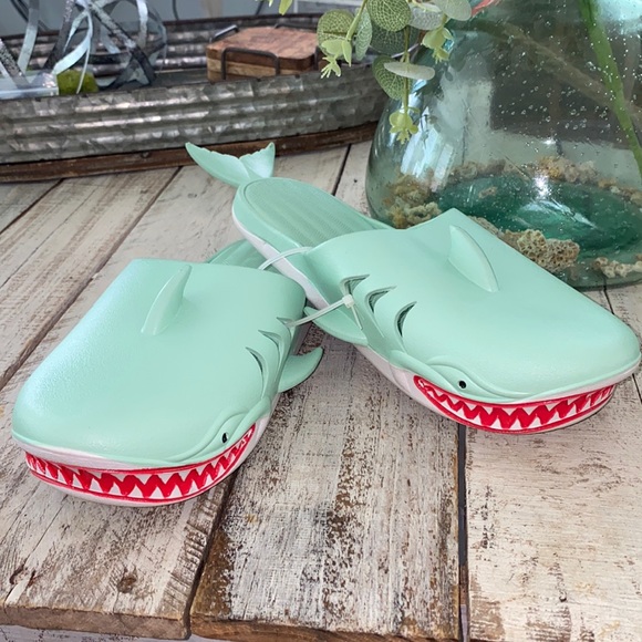 Shoes - New 3D Non-Slip Shark Slides Size 7.5-8